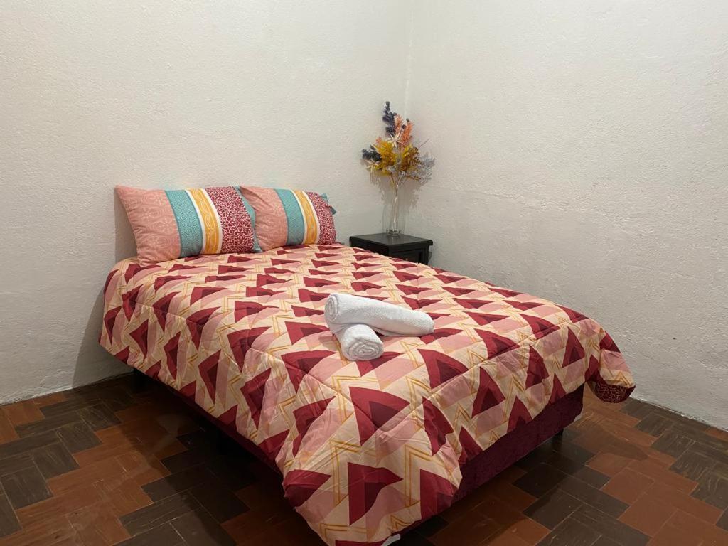 דירות Casa Del Viajero Colonial Guatemala מראה חיצוני תמונה