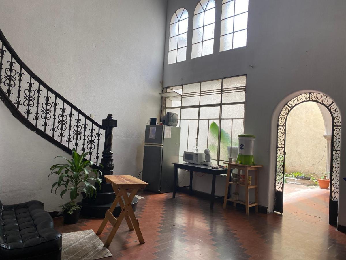 דירות Casa Del Viajero Colonial Guatemala מראה חיצוני תמונה